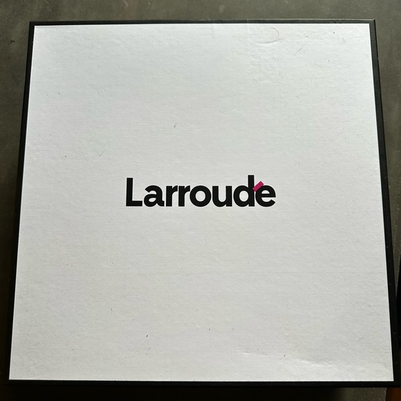 Larroude Miso deepsea velvet clogs - size 8 never worn! - Picture 13 of 13